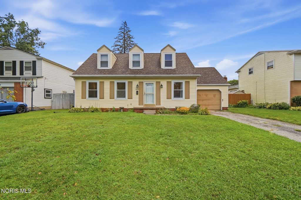 6150 Meadowvale Drive, Toledo, OH 43613