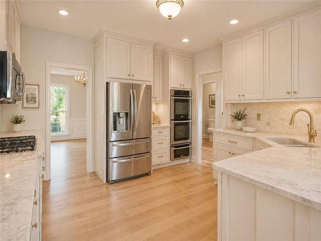455 State Street, Roswell, GA 30075