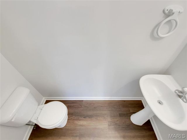 1605 Hurstborough Manor Drive, Hazelwood, MO 63042