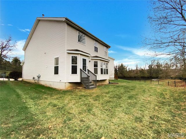 1605 Hurstborough Manor Drive, Hazelwood, MO 63042