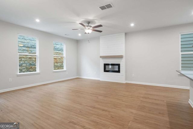 702 Smokey Quartz Way, Kennesaw, GA 30144