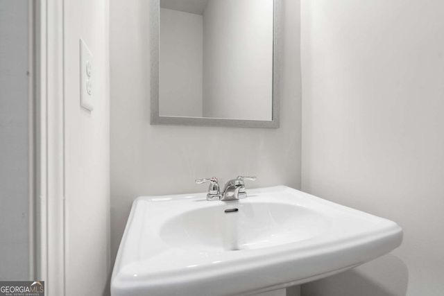 702 Smokey Quartz Way, Kennesaw, GA 30144