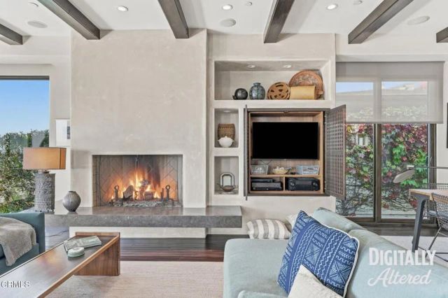 1583 Church Street, Ventura, CA 93001
