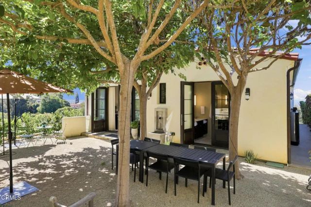 1583 Church Street, Ventura, CA 93001