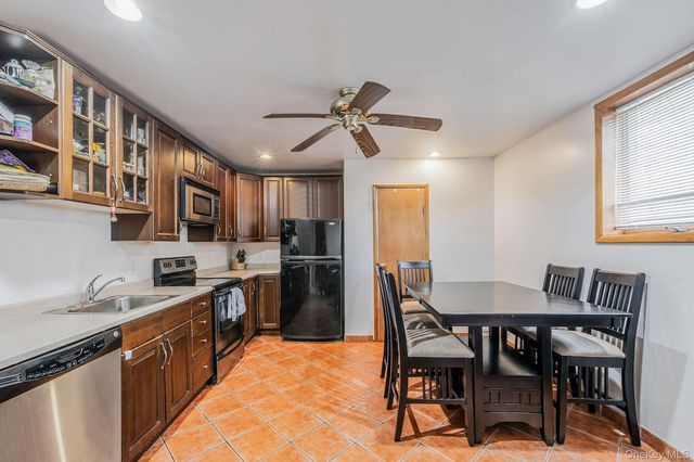 14 Chichester Road, Huntington Station, NY 11746