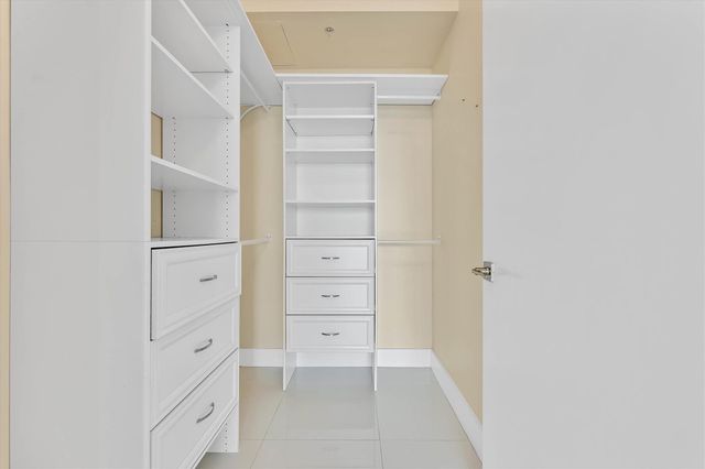 1900 N Bayshore Drive 3702, Miami, FL 33132