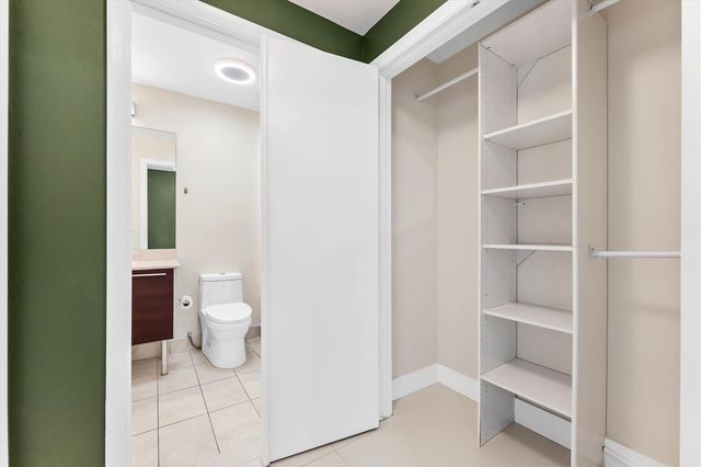 1900 N Bayshore Drive 3702, Miami, FL 33132