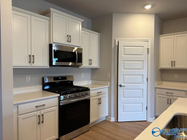 12660 Whitcomb Circle, Athens, AL 35613