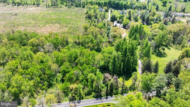 2707 SPRING HILL RD, Owings Mills, MD 21117