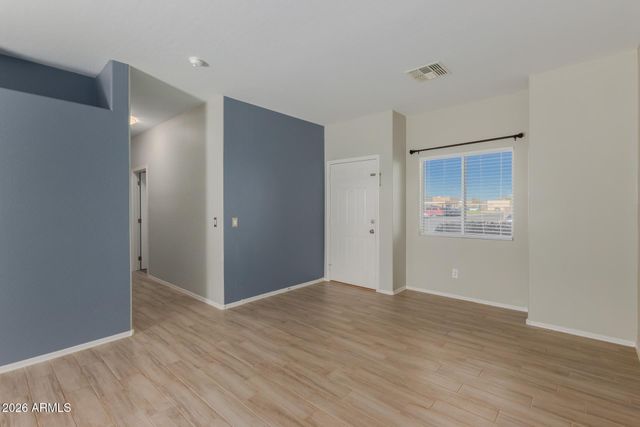 2300 E MAGMA Road 9, San Tan Valley, AZ 85143