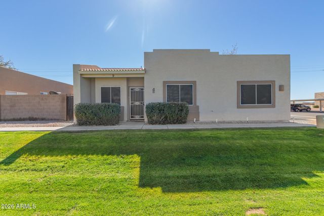 2300 E MAGMA Road 9, San Tan Valley, AZ 85143