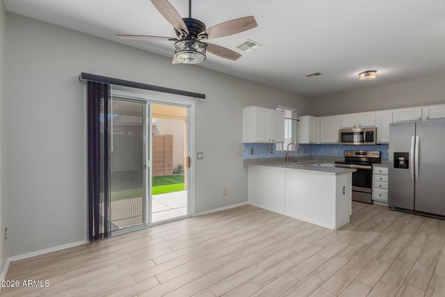 2300 E MAGMA Road 9, San Tan Valley, AZ 85143
