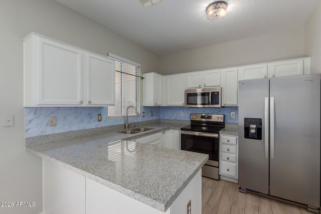 2300 E MAGMA Road 9, San Tan Valley, AZ 85143