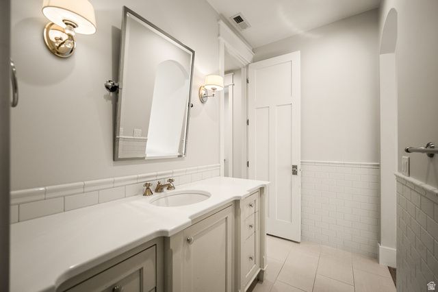 619 CYNTHIA LN, Santa Clara, UT 84765