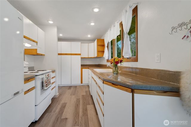 33109 78th Avenue S, Roy, WA 98580