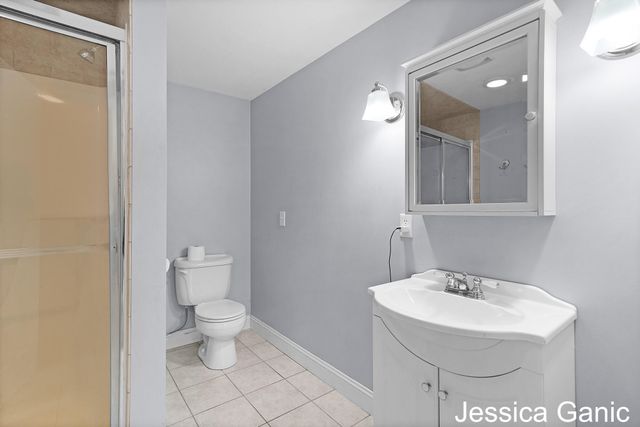 553 Sunmeadow Drive Se, Gaines Twp, MI 49508