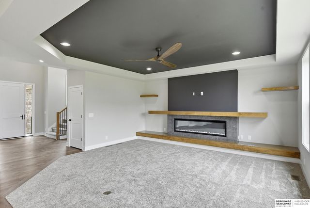 19031 Sycamore Drive, Gretna, NE 68028