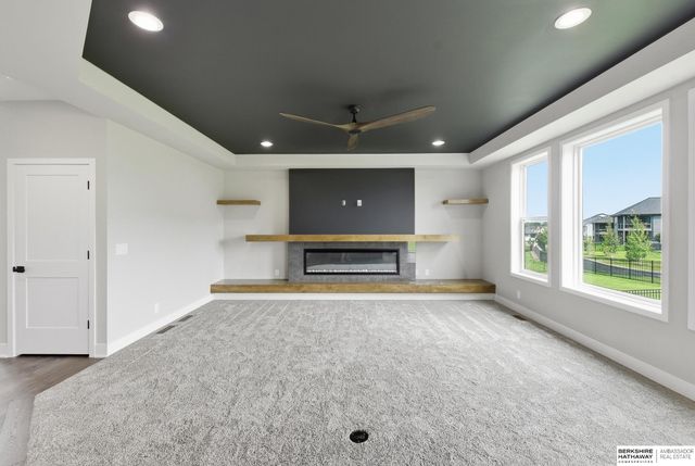 19031 Sycamore Drive, Gretna, NE 68028