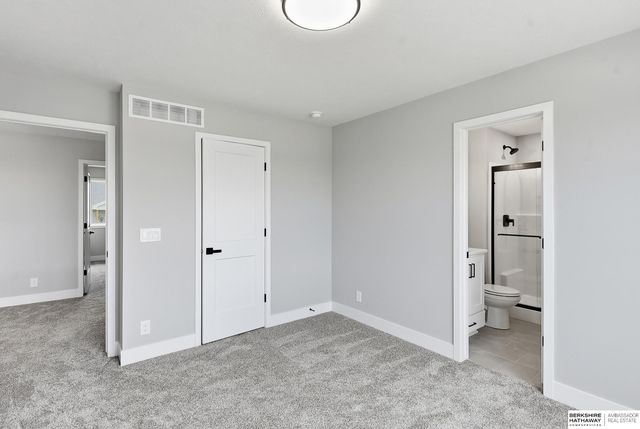 19031 Sycamore Drive, Gretna, NE 68028