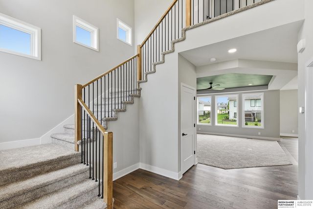 19031 Sycamore Drive, Gretna, NE 68028