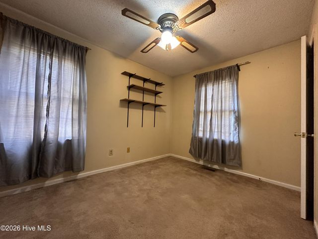 111 Lynn Court, Jacksonville, NC 28540