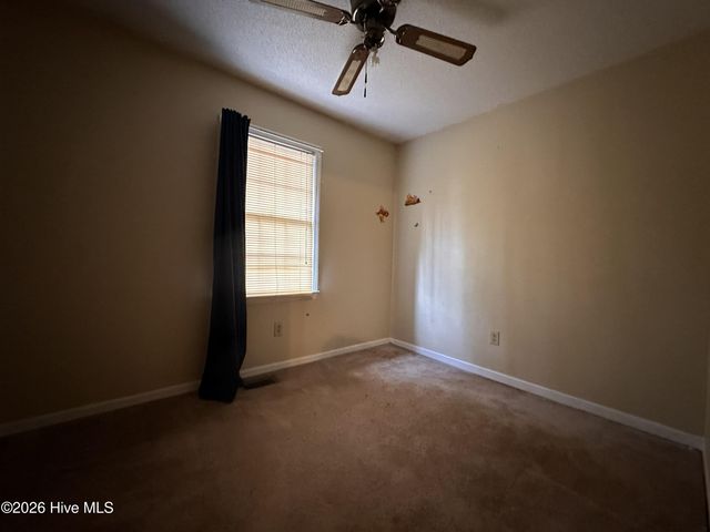 111 Lynn Court, Jacksonville, NC 28540