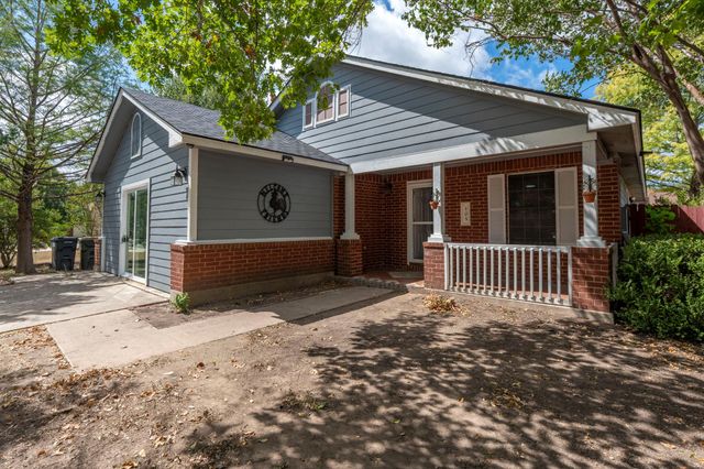 105 Grant WAY, Kyle, TX 78640