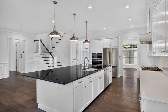 14 Snapping Bow, Plymouth, MA 02360