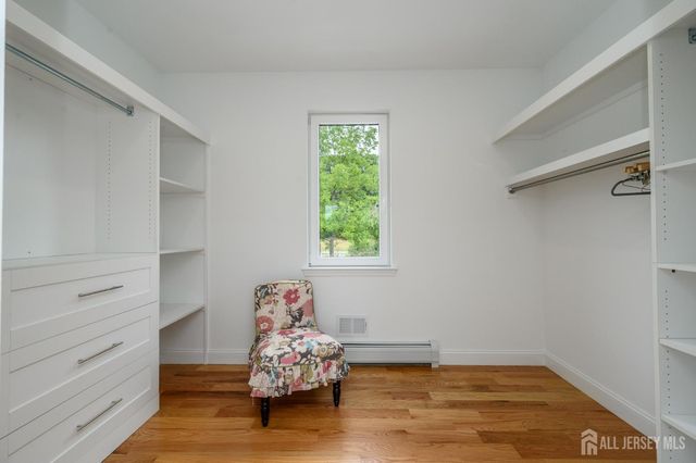 74 Woosamonsa Road, Pennington, NJ 08534