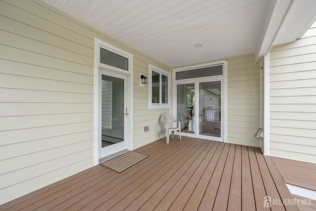 74 Woosamonsa Road, Pennington, NJ 08534