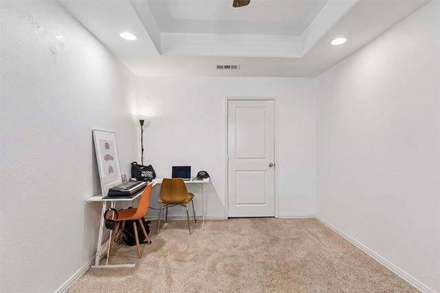 922 Bayonne Street, Dallas, TX 75212