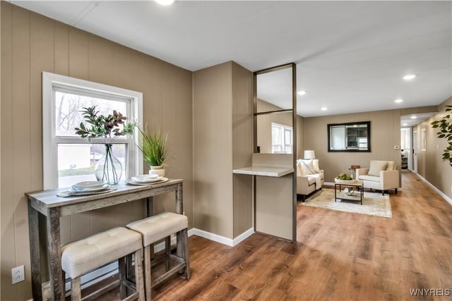 44 Lakewood Village Drive, Shelby, NY 14103