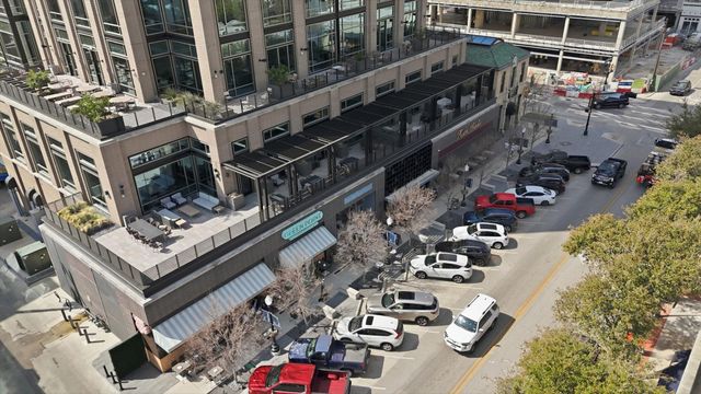 1925 N Prairie Avenue, Dallas, TX 75204