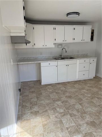 242 Matthews Street, Stoneville, NC 27048