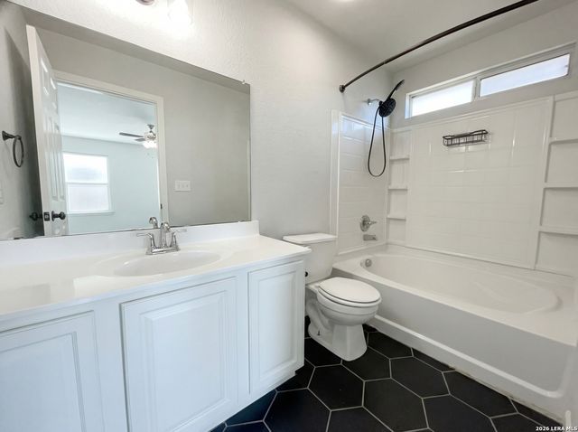 9626 Copper, Converse, TX 78109