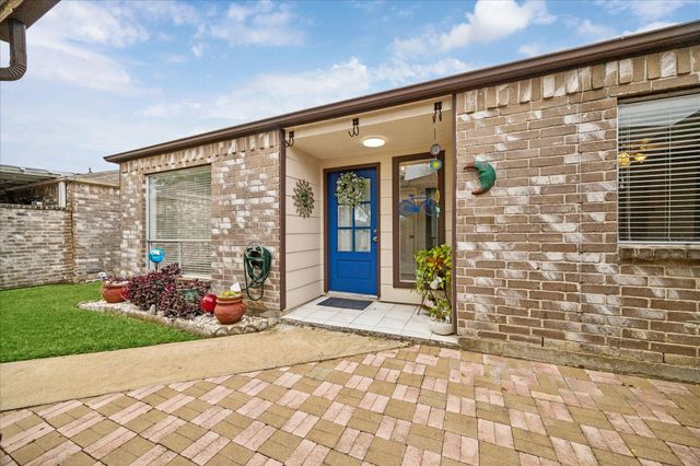 9306 Riverside Lodge Drive, Houston, TX 77083