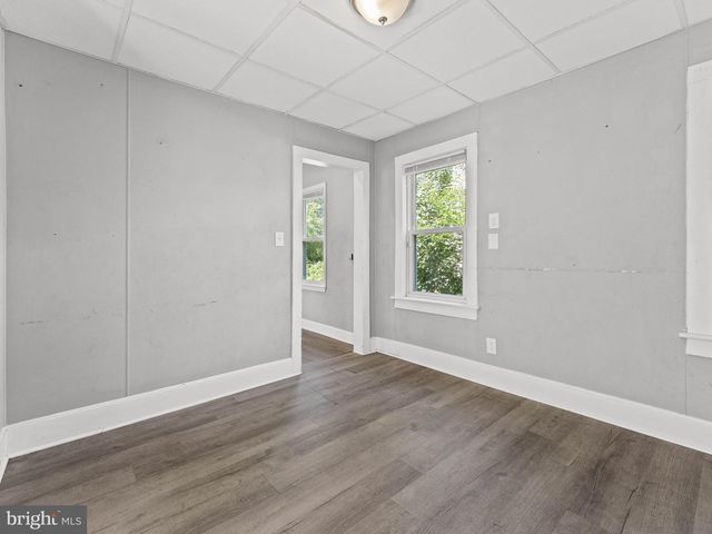 531 E PARK AVE, Vineland, NJ 08360