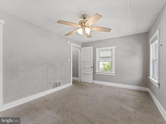 531 E PARK AVE, Vineland, NJ 08360