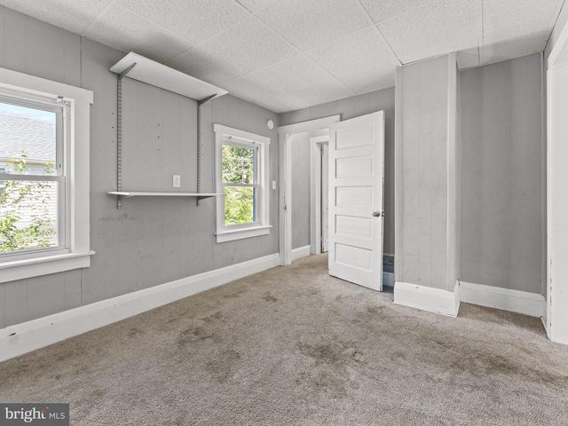 531 E PARK AVE, Vineland, NJ 08360