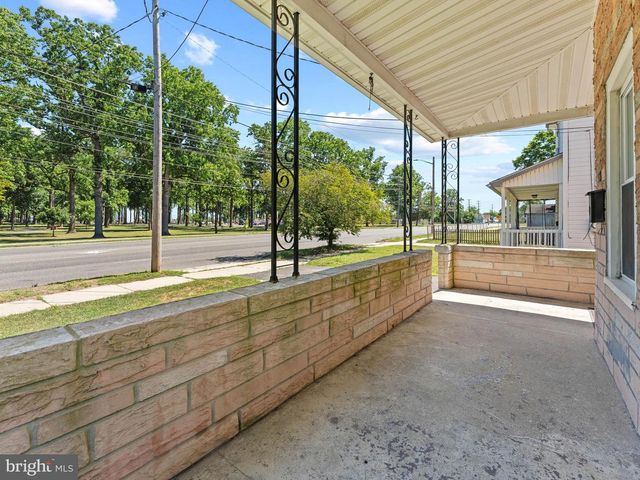 531 E PARK AVE, Vineland, NJ 08360