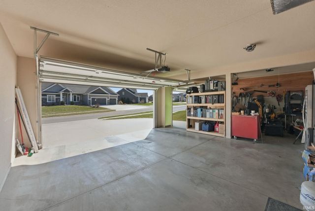 814 Pentolina Drive, Fort Wayne, IN 46845