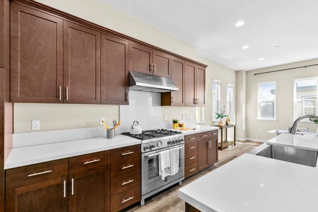 2130 Pastoral Loop, San Jose, CA 95122