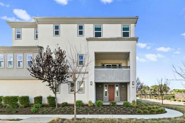 2130 Pastoral Loop, San Jose, CA 95122