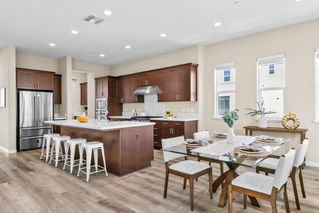 2130 Pastoral Loop, San Jose, CA 95122