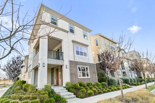 2130 Pastoral Loop, San Jose, CA 95122