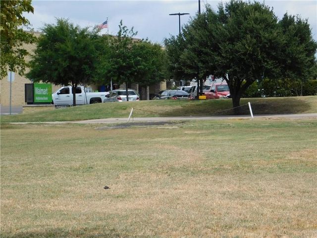 8014 Blossom Lane, Dallas, TX 75227