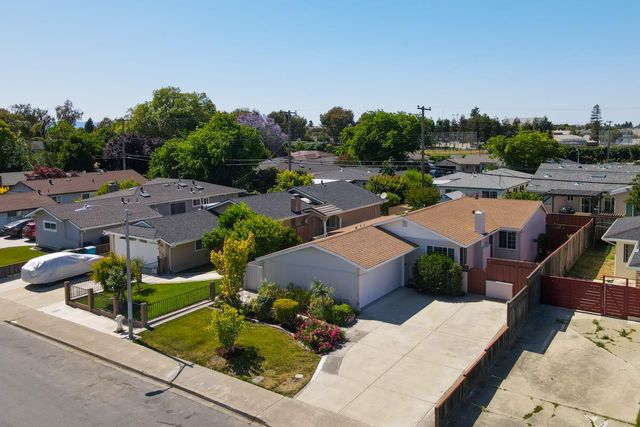 3205 Machado Avenue, Santa Clara, CA 95051