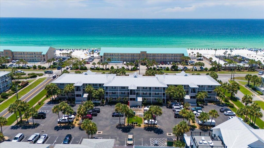 3191 Scenic Hwy 98, 208, Destin, FL 32541