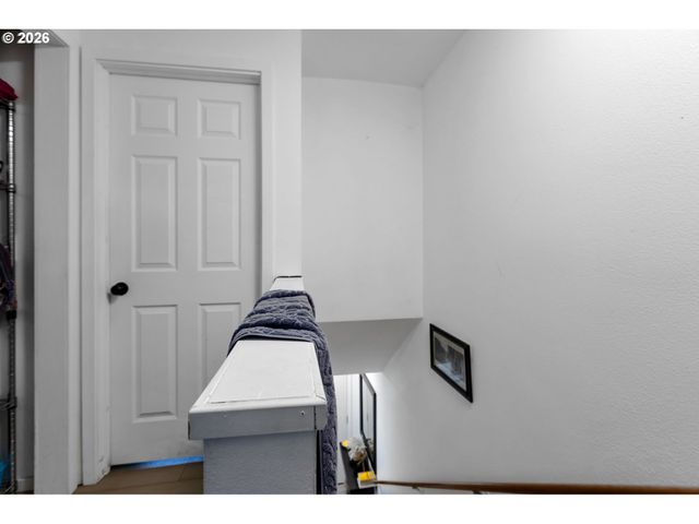 7943 Sw 17TH Ave, Portland, OR 97219