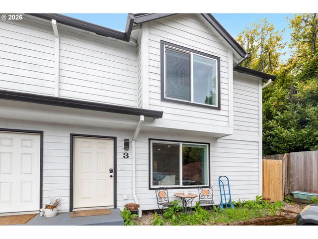 7943 Sw 17TH Ave, Portland, OR 97219